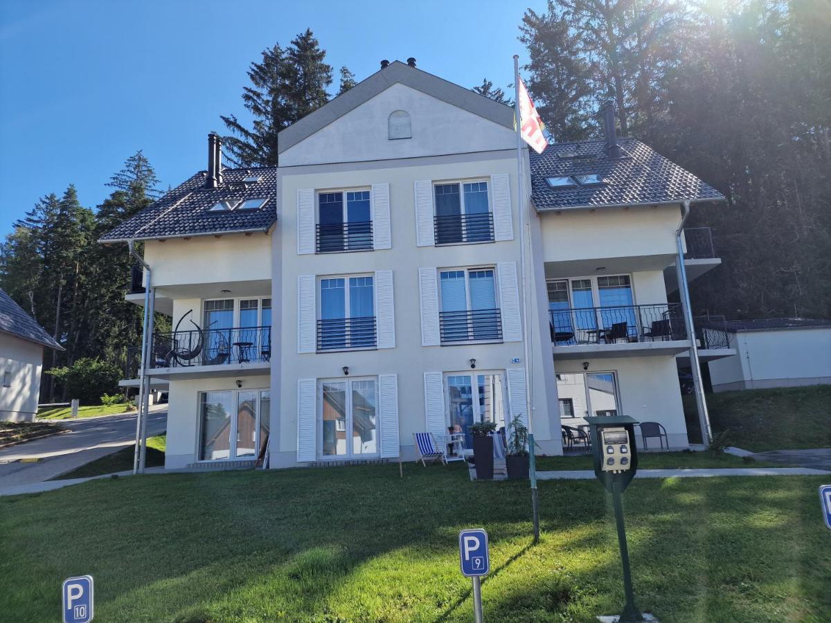 Deluxe Apartment Lipno - Lake Side Village, Frymburk Nad Vltavou المظهر الخارجي الصورة